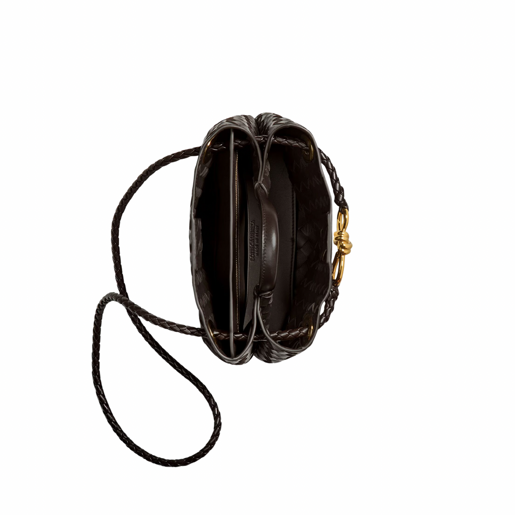 BOTTEGA VENETA SMALL ANDIAMO BAG LAMBSKIN BROWN GHW
