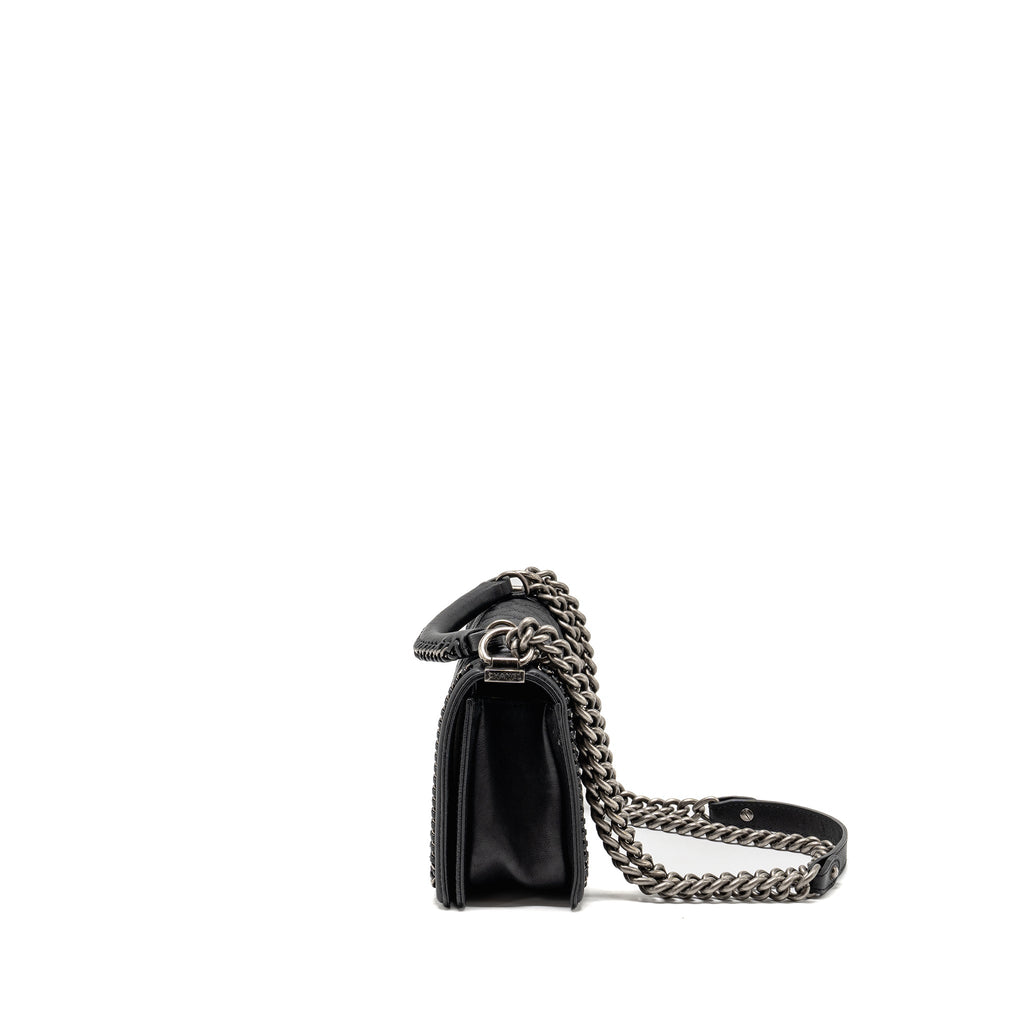 CHANEL TOP HANDLE BOY BAG LIMITED EDITION GRAINED CALFSKIN BLACK RUTHENIUM SILVER HARDWARE