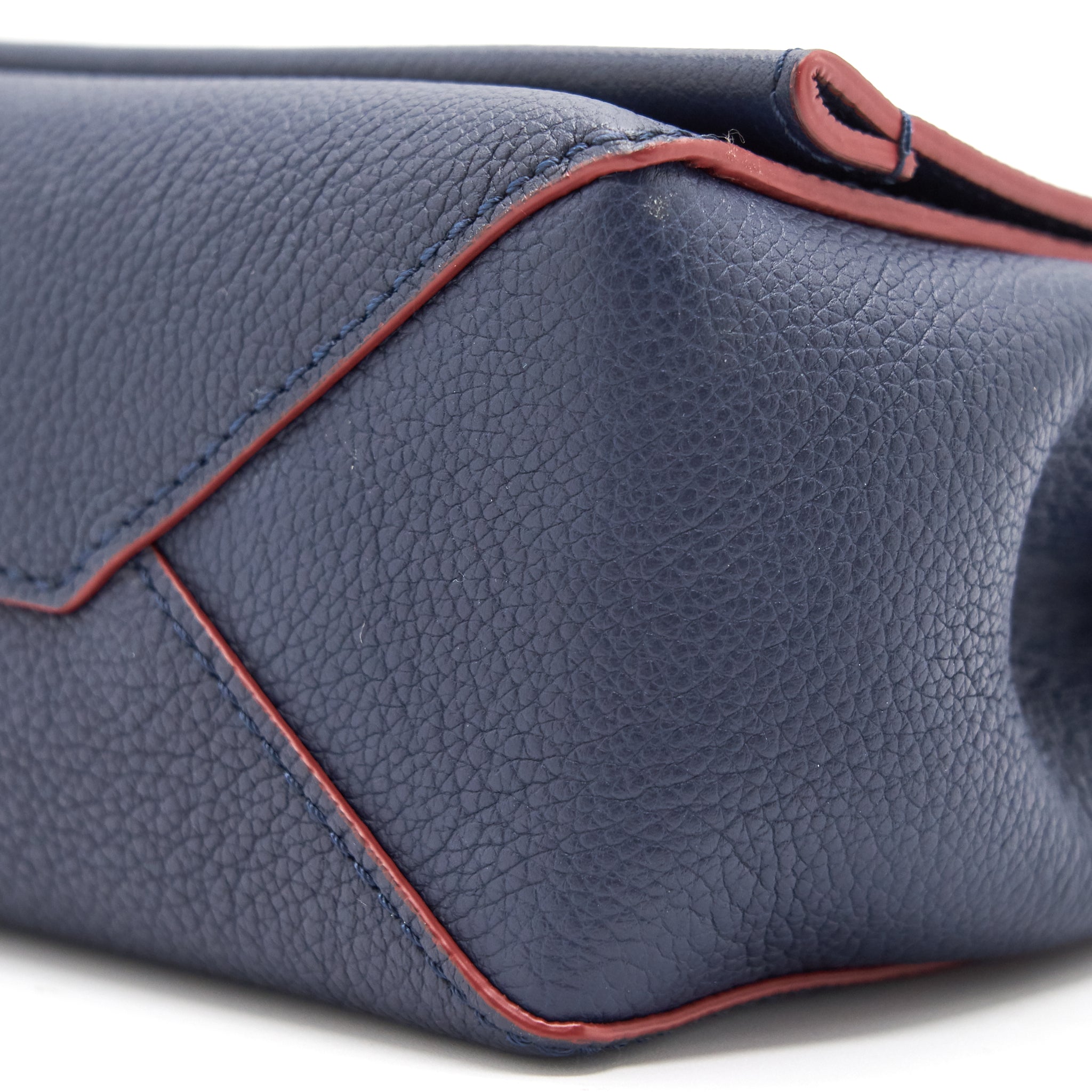 LOUIS VUITTON MYLOCKYME BB NAVY SHW