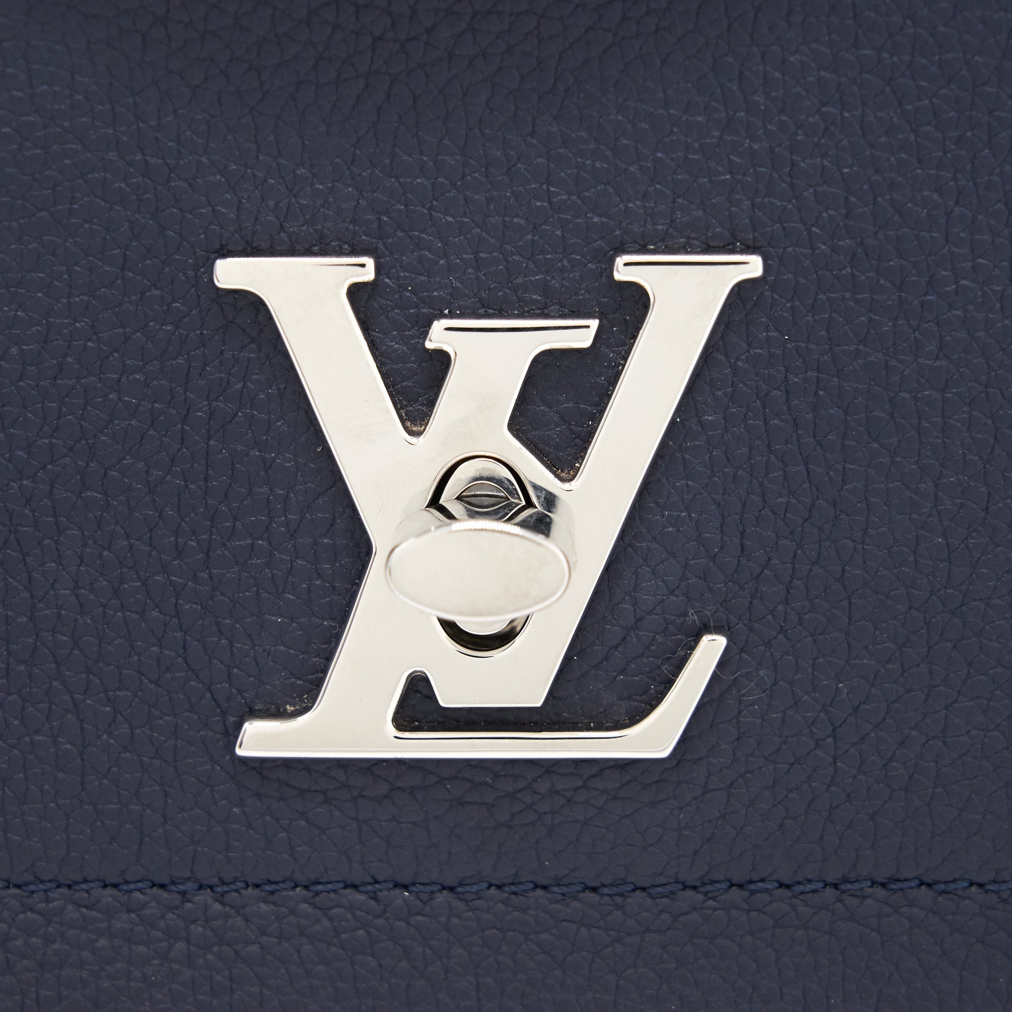 LOUIS VUITTON MYLOCKYME BB NAVY SHW