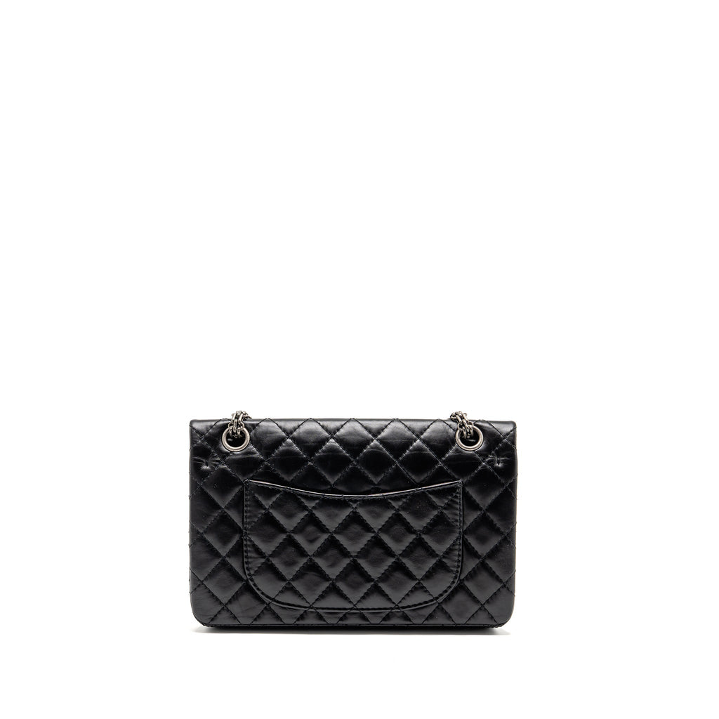 CHANEL SMALL 2.55 REISSUE FLAP BAG AGED CALFSKIN BLACK SHW (MICROCHIP)