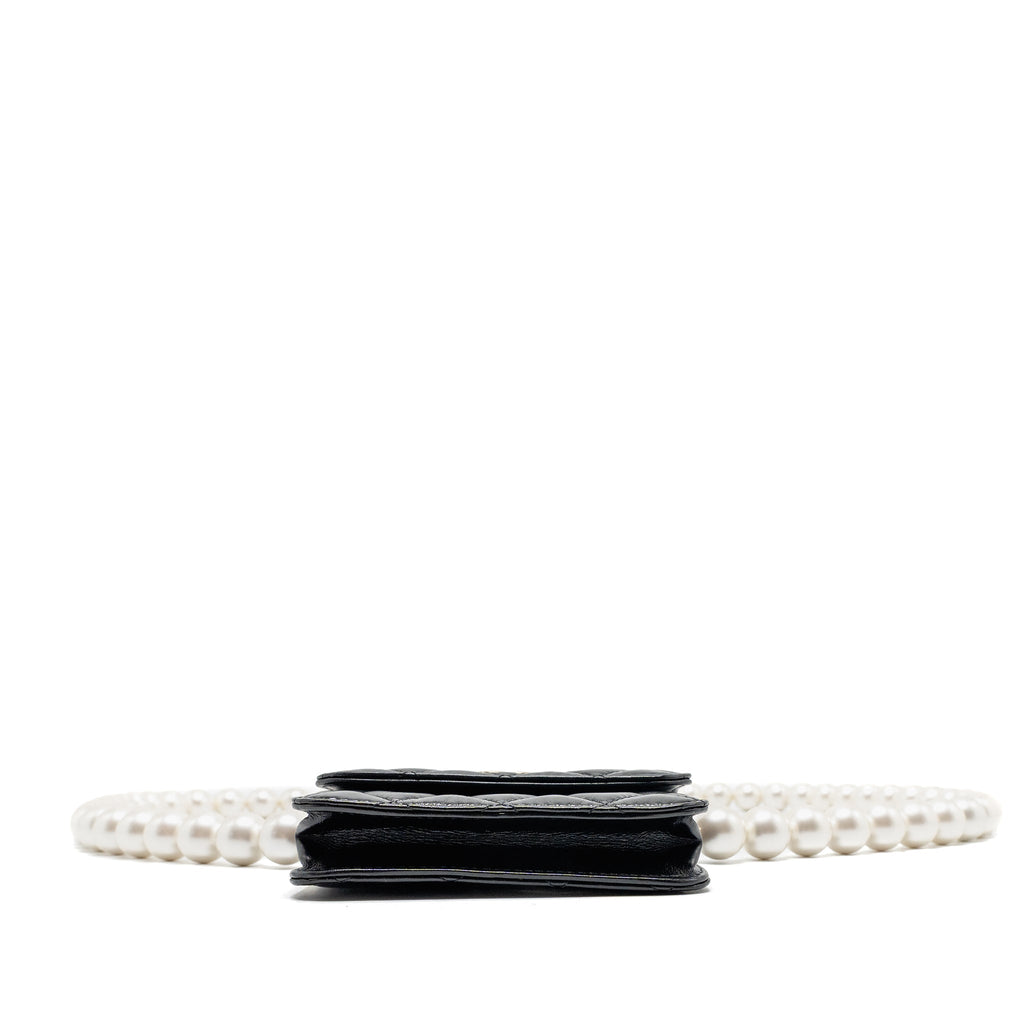 CHANEL CARD HOLDER WITH MAXI PEARLS CHAIN LAMBSKIN BLACK LGHW
