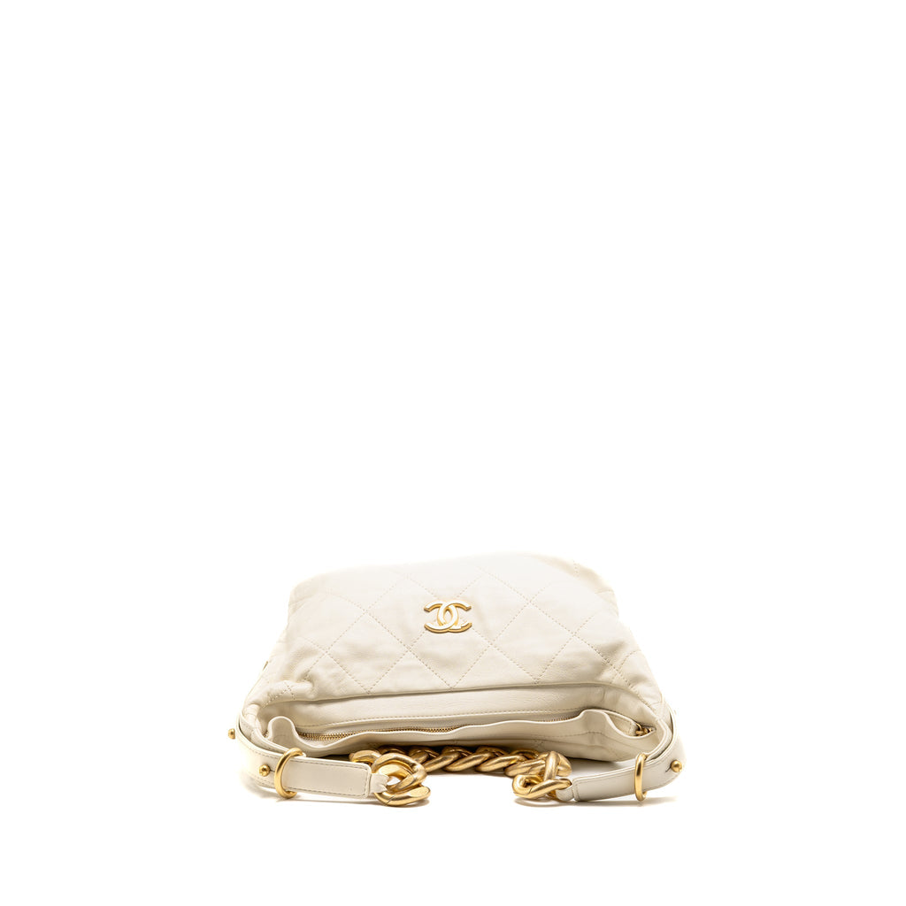 CHANEL CC DAILY HOBO BAG CALFSKIN WHITE GHW (MICROCHIP)