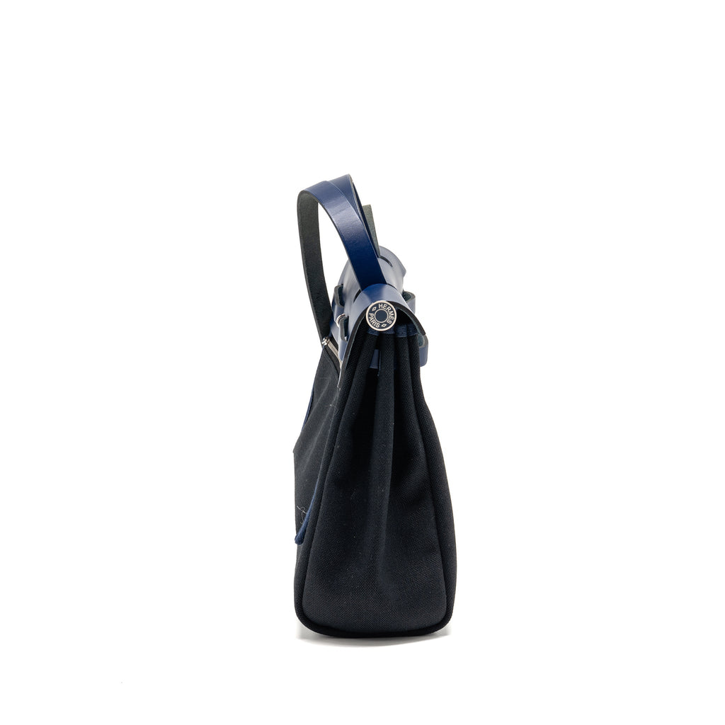 HERMES HERBAG 31 ZIP BAG CANVAS/LEATHER BLACK/BLUE SAPHIR SHW