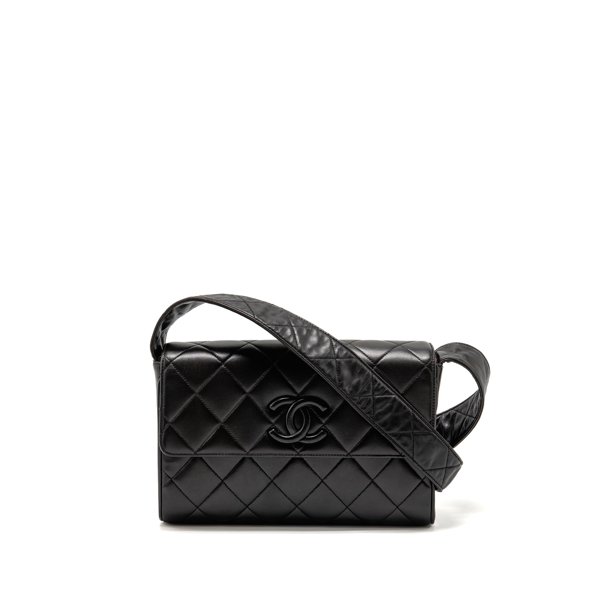 CHANEL VINTAGE QUILTED CC FLAP BAG LAMBSKIN BLACK GHW