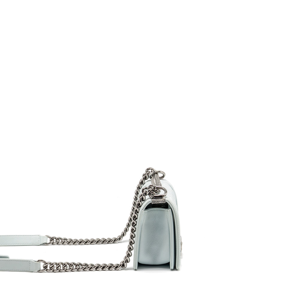CHANEL SMALL BOY BAG CALFSKIN LIGHT BLUE SHW (MICROCHIP)