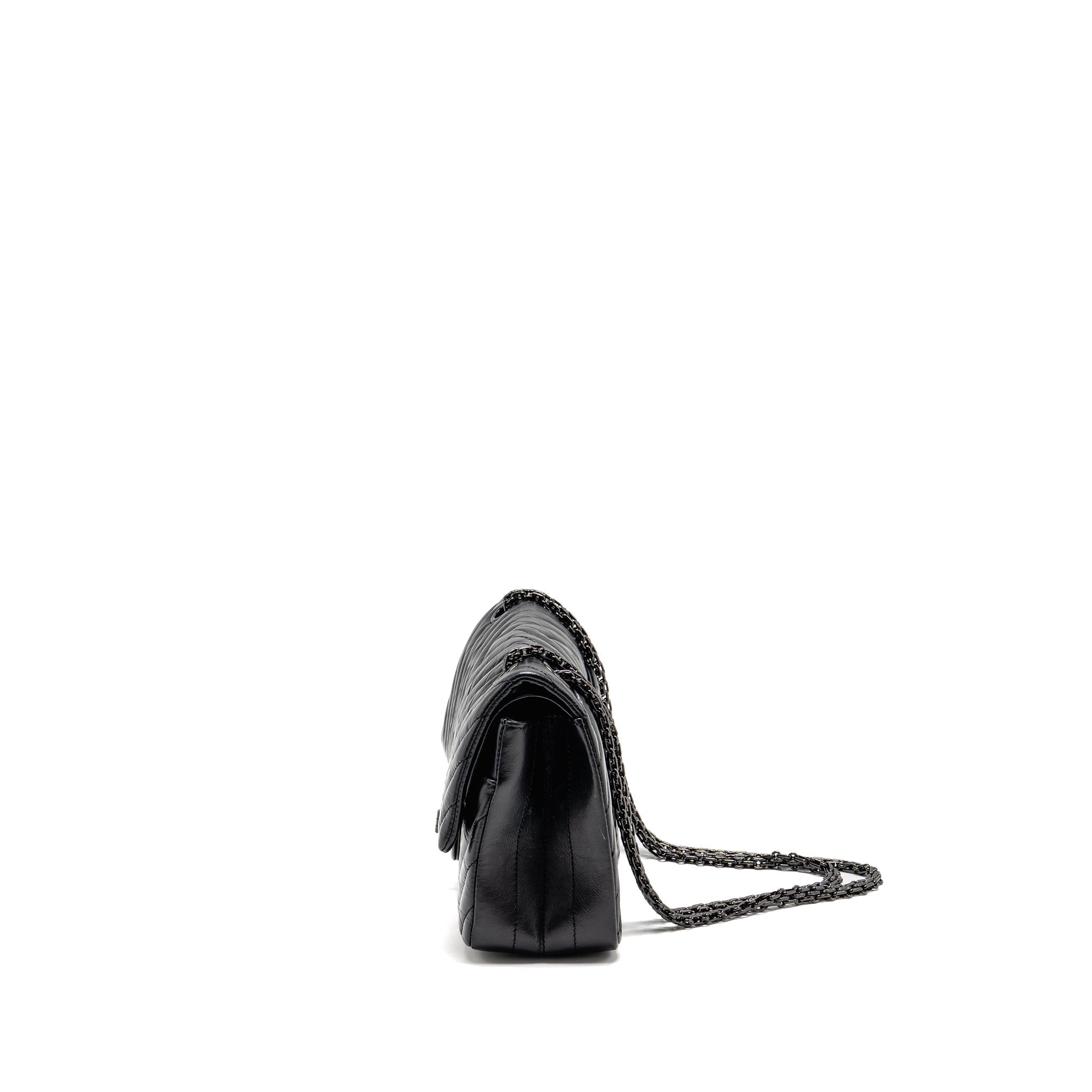 CHANEL SMALL 2.55 REISSUE DOUBLE FLAP BAG CHEVRON AGED CALFSKIN SO BLACK