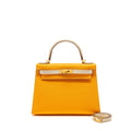 HERMES KELLY 28 SPECIAL ORDER EPSOM JAUNE D’OR/CRAIE BRUSHED GHW