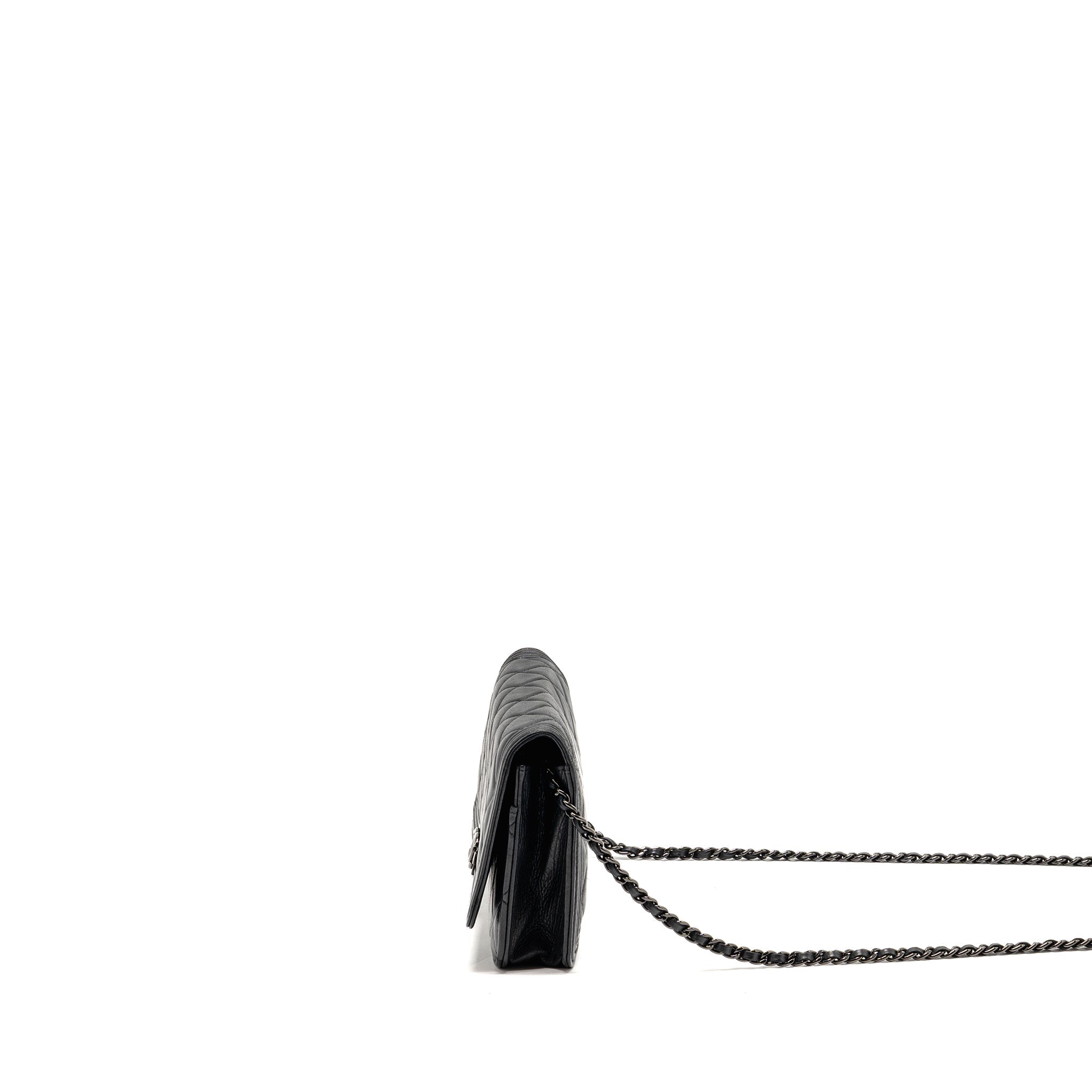 CHANEL BOY WALLET ON CHAIN CALFSKIN BLACK WITH BLACK HARDWARE