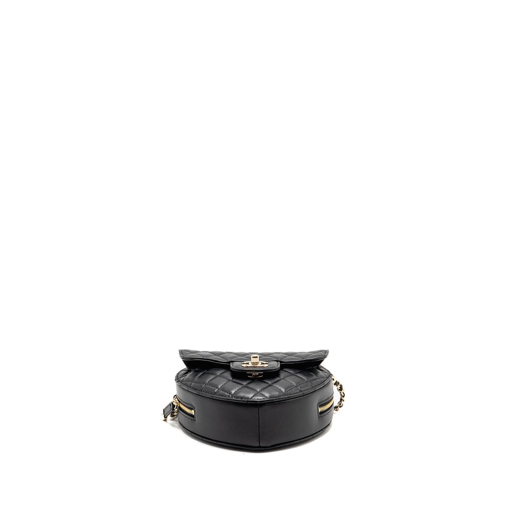 CHANEL 22S HEART BAG LAMBSKIN BLACK LGHW (MICROCHIP)
