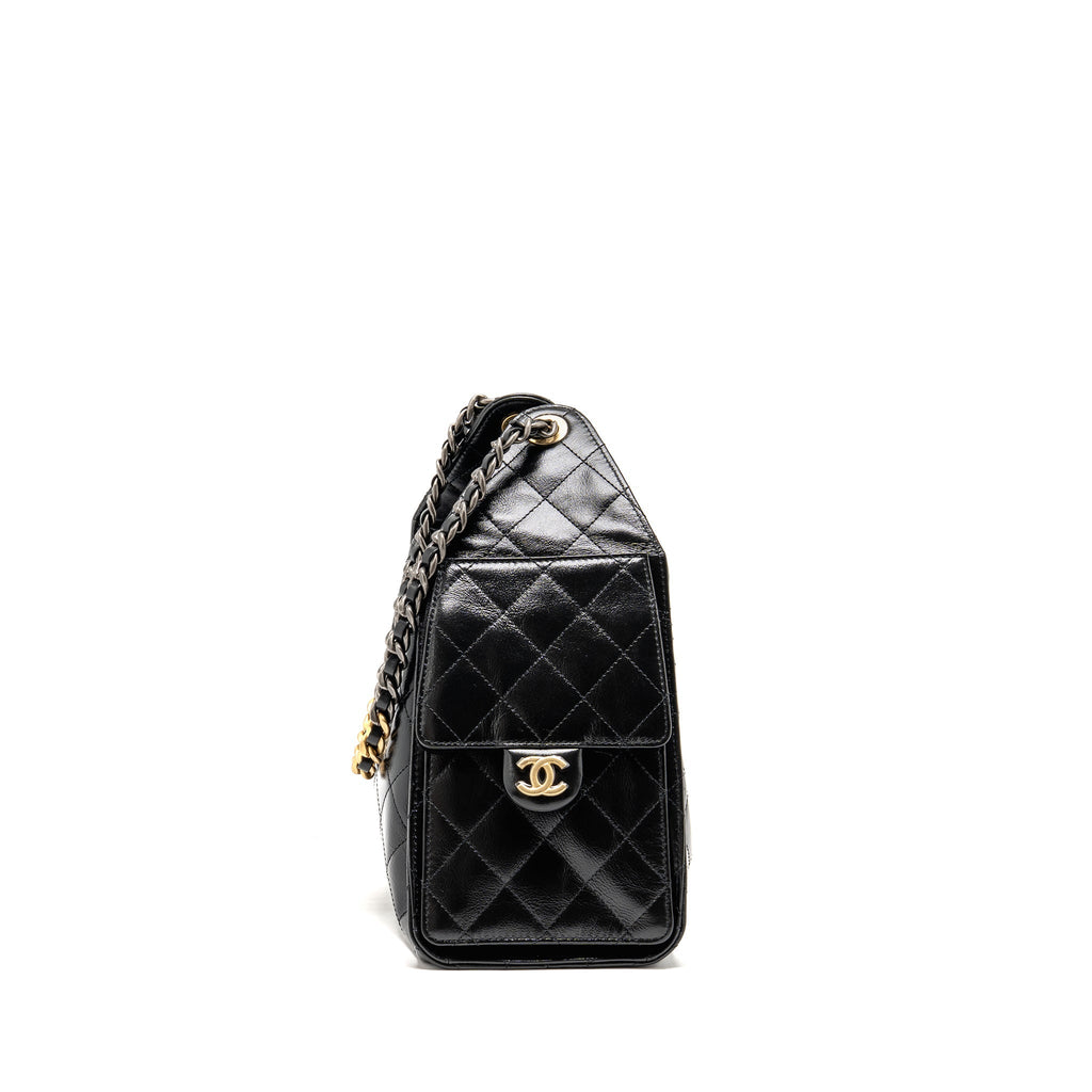 CHANEL SMALL 25 BAG CRUMPLED SHINY CALFSKIN BLACK MULTICOLOUR HARDWARE (MICROCHIP)