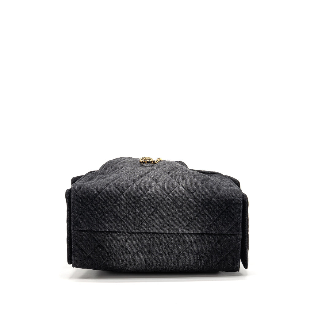 CHANEL 25 MEDIUM HANDBAG WASHED DENIM BLACK GHW (MICROCHIP)