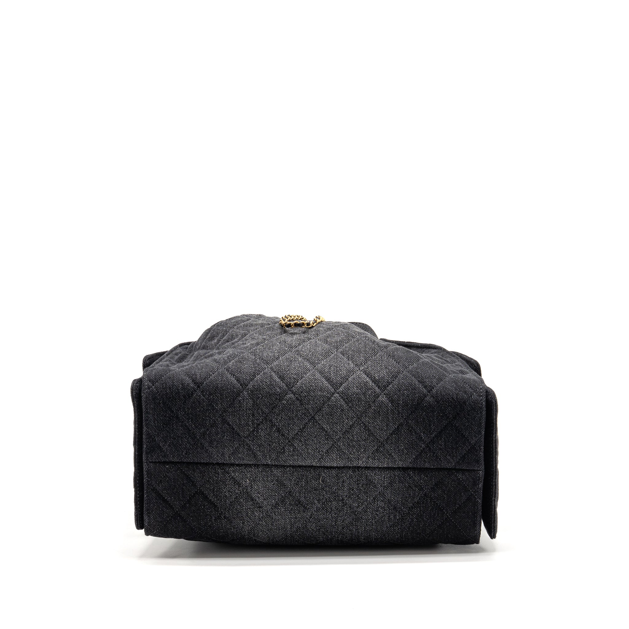 CHANEL 25 MEDIUM HANDBAG WASHED DENIM BLACK GHW (MICROCHIP)