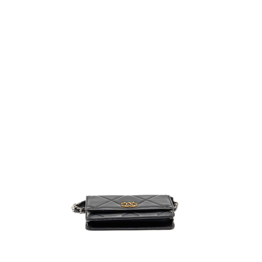 CHANEL 19 WALLET ON CHAIN LAMBSKIN BLACK MULTICOLOUR HARDWARE