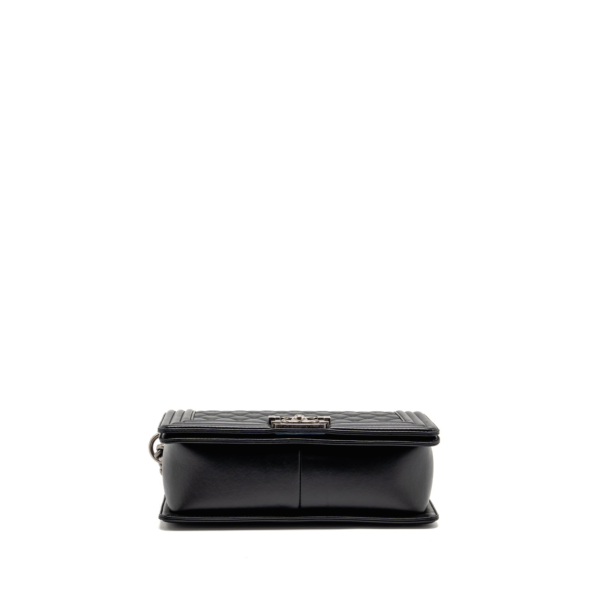 CHANEL MEDIUM BOY BAG LAMBSKIN BLACK RUTHENIUM HARDWARE