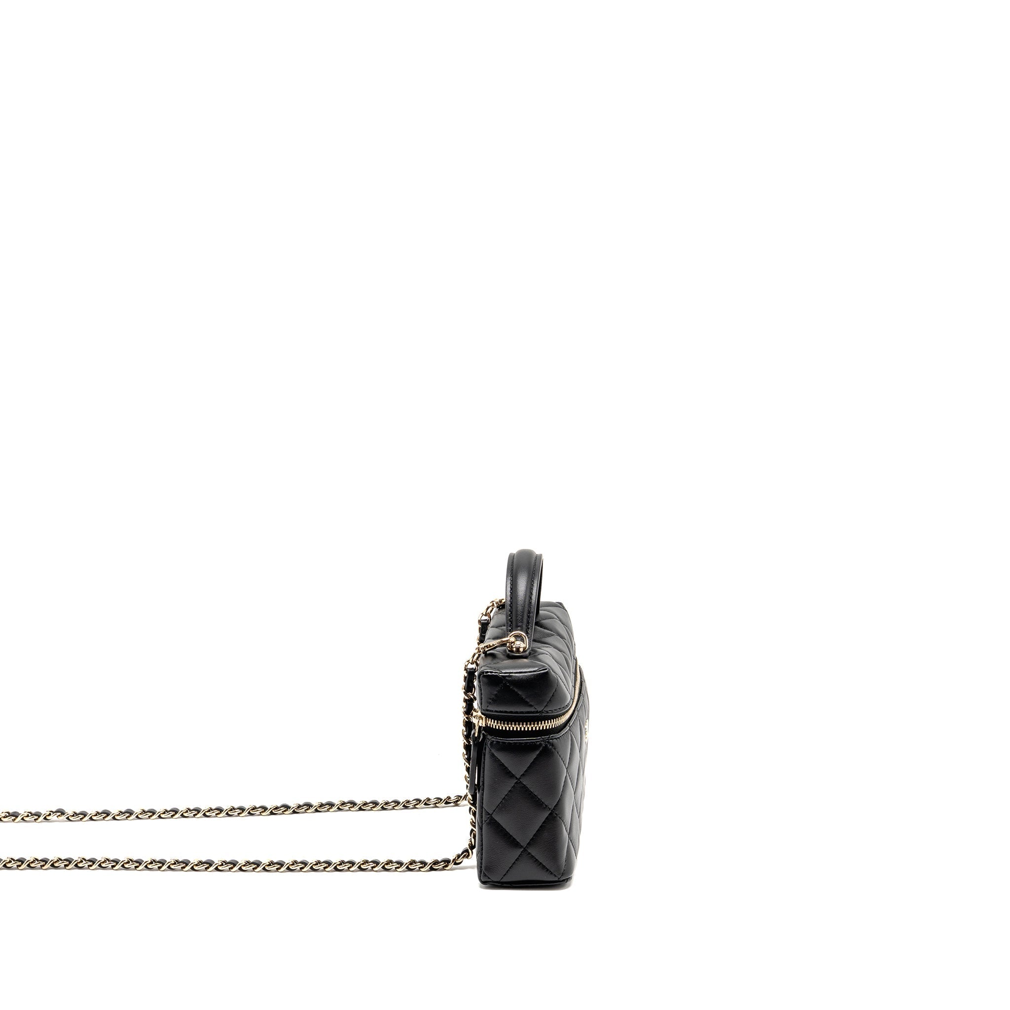 CHANEL 25B CC TOP HANDLE VANITY WITH CHAIN LAMBSKIN BLACK LGHW (MICROCHIP)