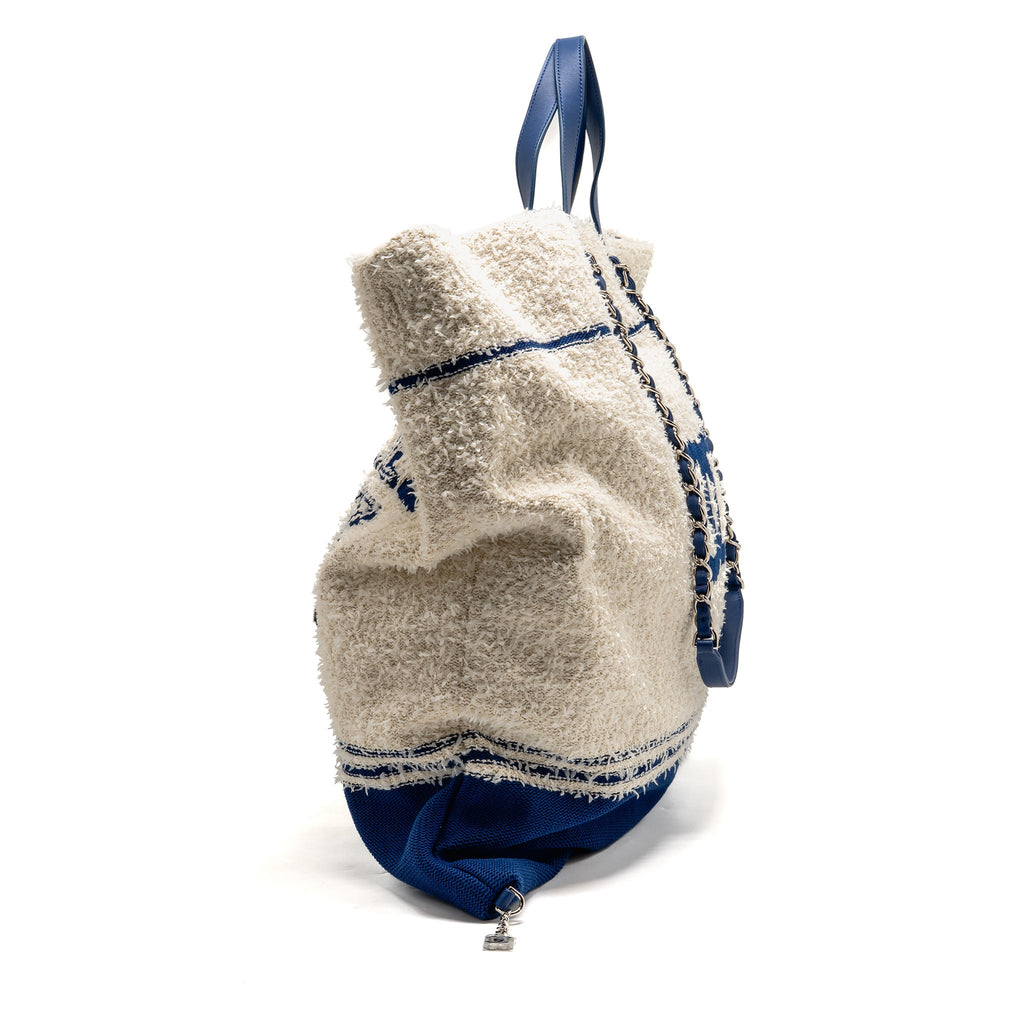 CHANEL 19P DEAUVILLE BIARRITZ VENICE TOTE TWEED WHITE / BLUE SHW