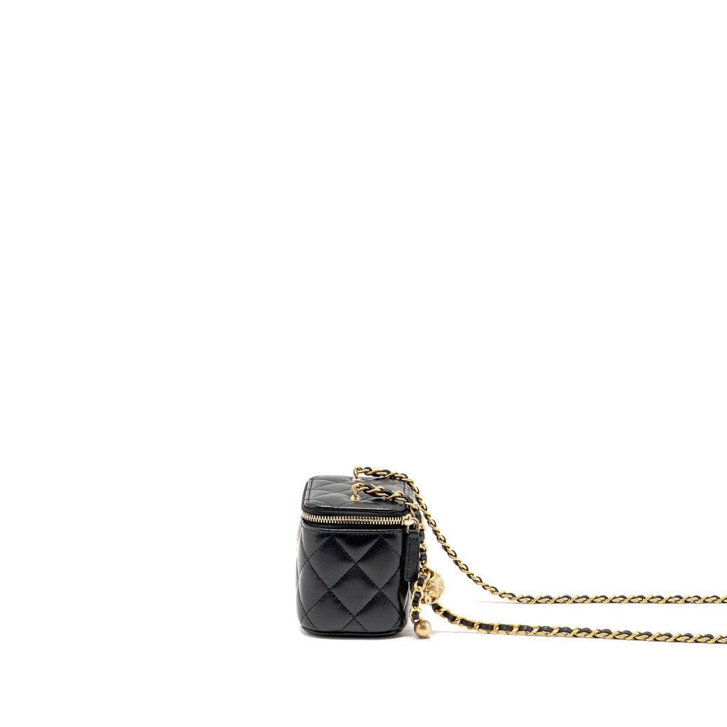 CHANEL PEARL CRUSH MINI VANITY WITH CHAIN LAMBSKIN BLACK GHW (MICROCHIP)