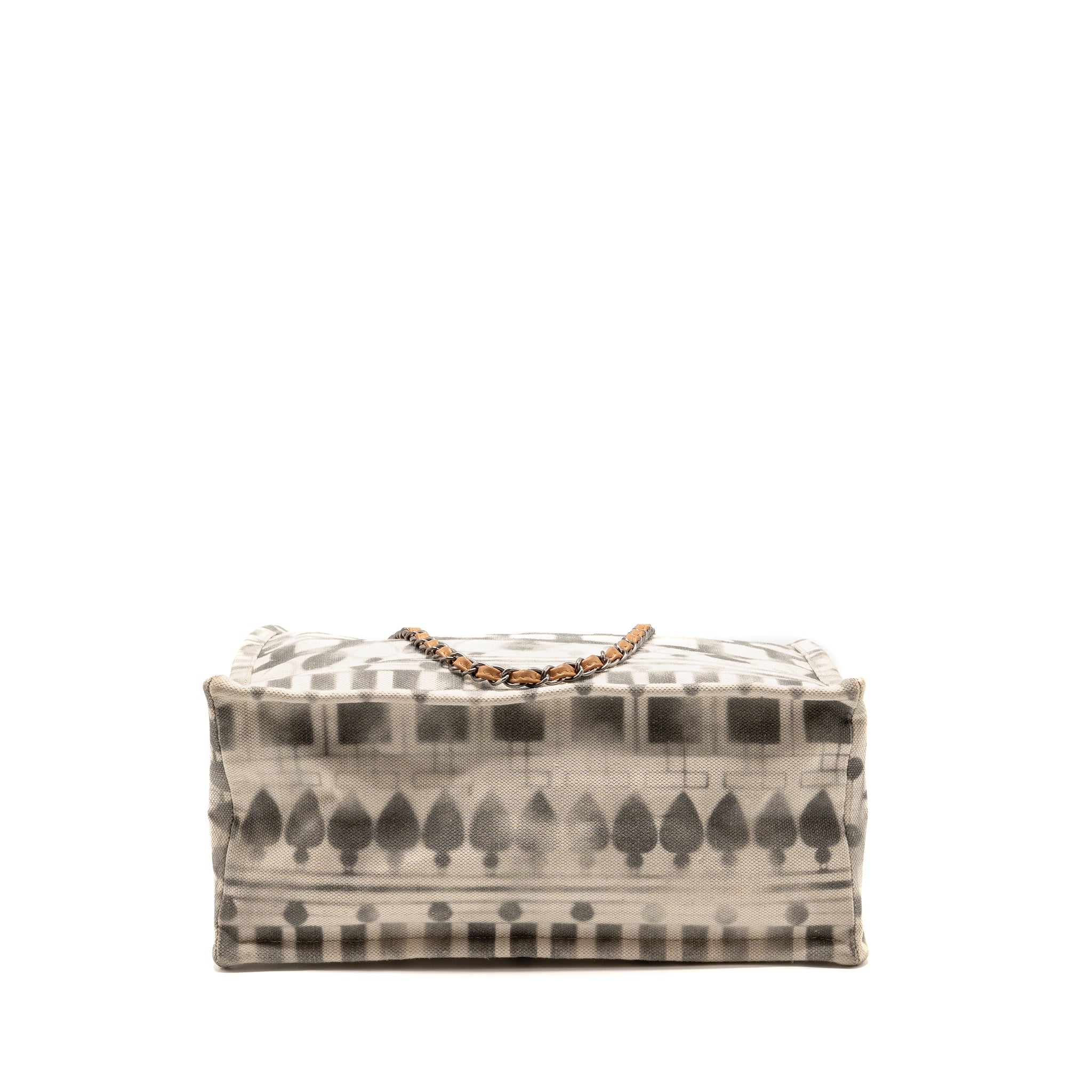 CHANEL ILIAD SHOPPING TOTE BAG PRINTED CANVAS/LEATHER MULTICOLOURED SHW