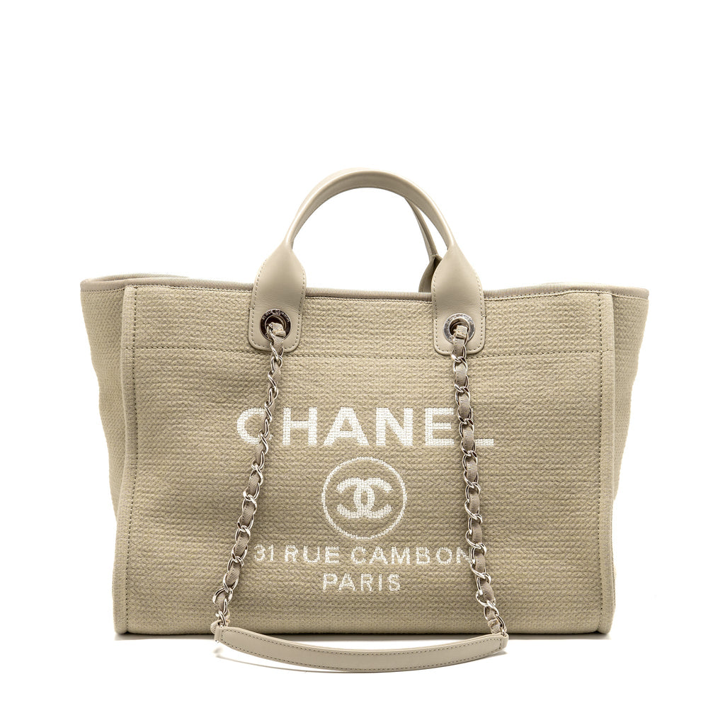 CHANEL DEAUVILLE TOTE BAG FABRIC / LEATHER LIGHT GREY SHW (MICROCHIP)