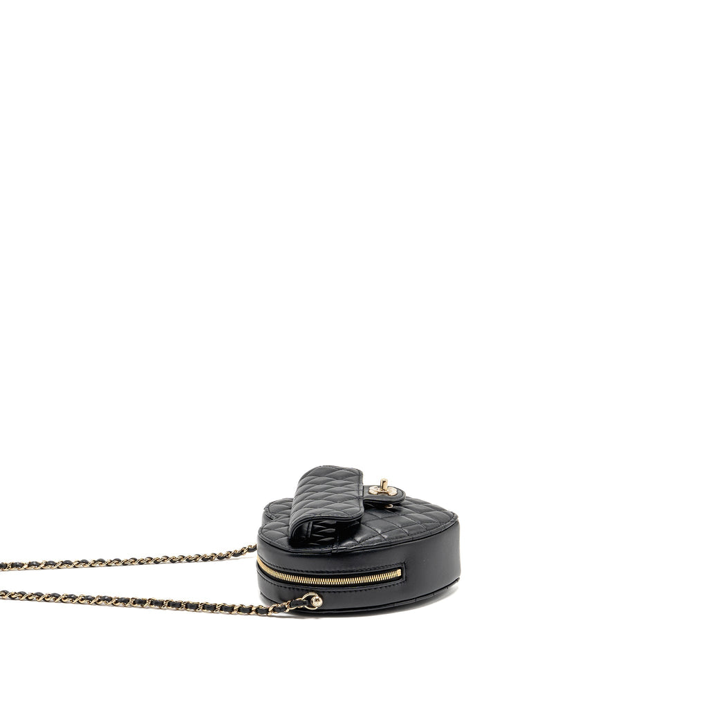 CHANEL 22S HEART BAG LAMBSKIN BLACK LGHW (MICROCHIP)