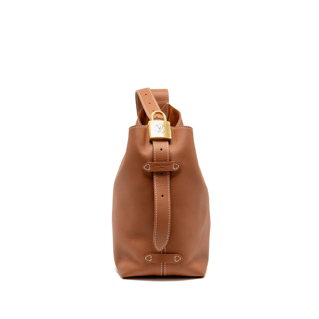 LOUIS VUITTON LOW KEY HOBO PM SMOOTH CALFSKIN COGNAC GHW