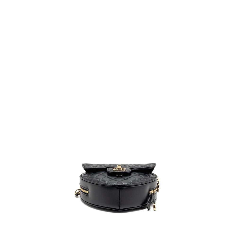 CHANEL 22S HEART BAG LAMBSKIN BLACK LGHW (MICROCHIP)