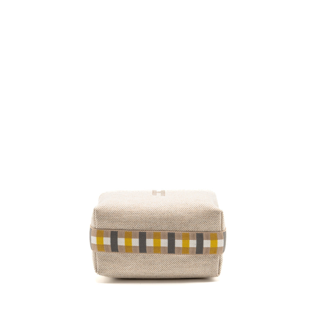 HERMES BRIDE-A-BRAC AU CARRE CASE, SMALL MODEL WOOL LIGHT BEIGE/ MULTICOLOUR SHW