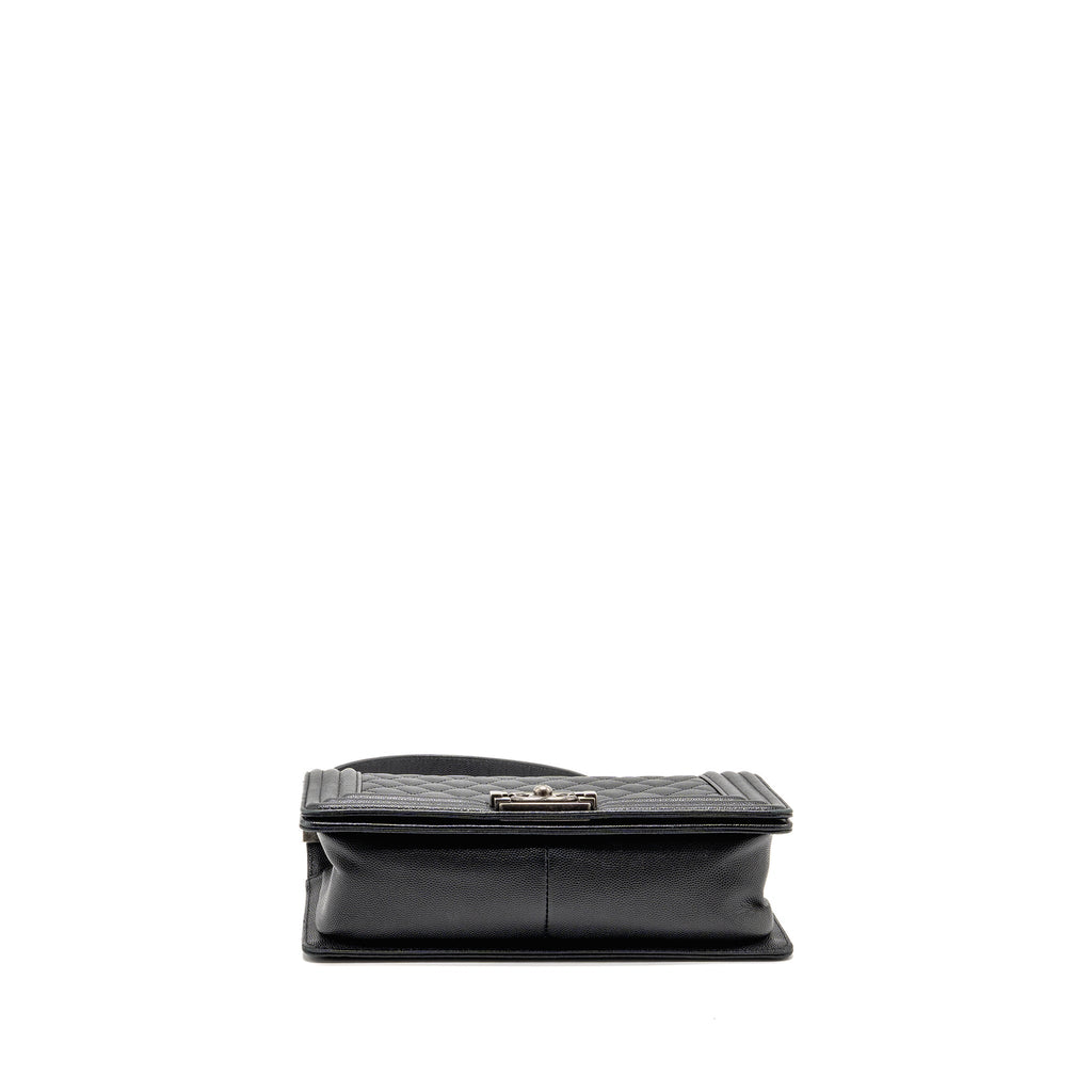 CHANEL MEDIUM BOY BAG CAVIAR BLACK SHW