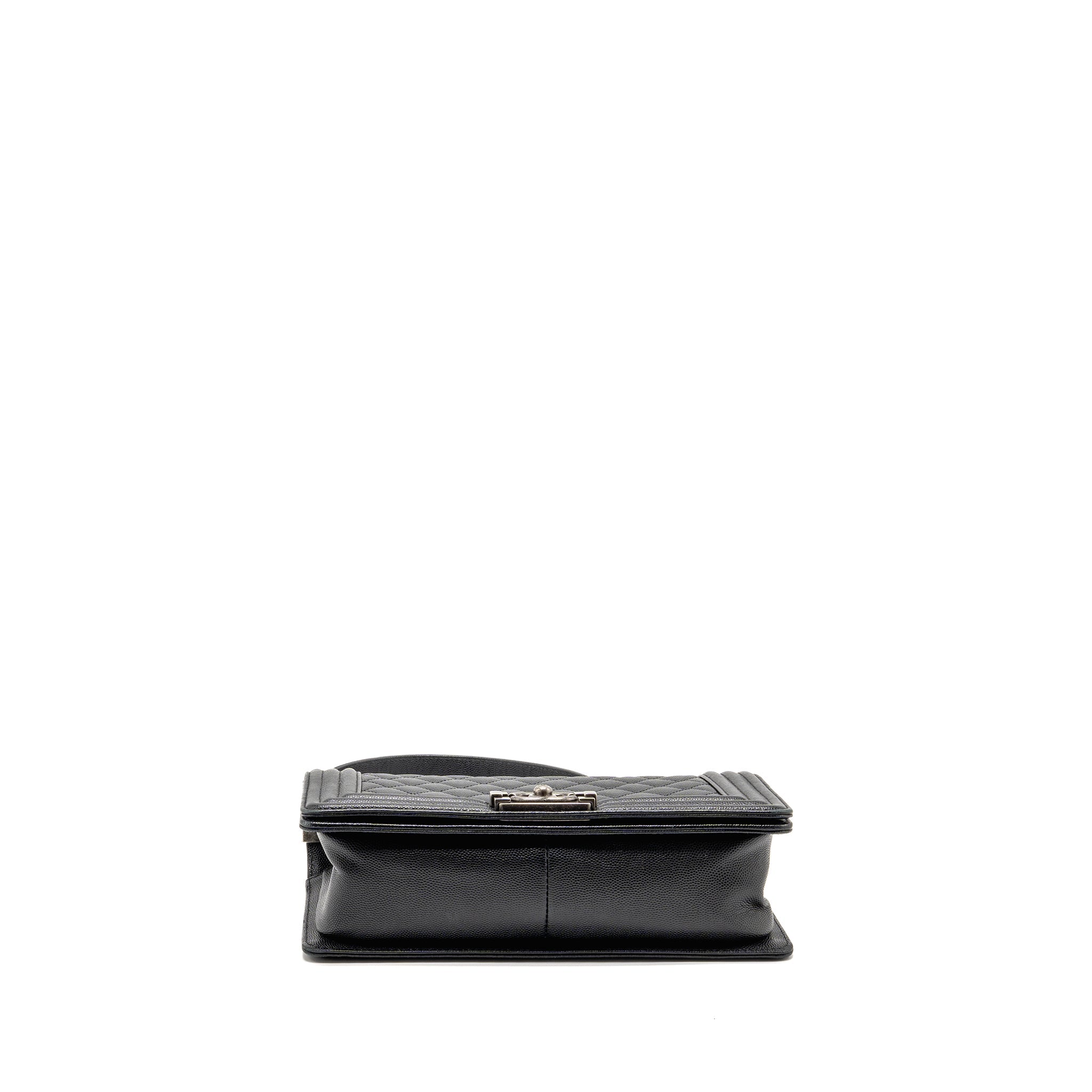 CHANEL MEDIUM BOY BAG CAVIAR BLACK SHW