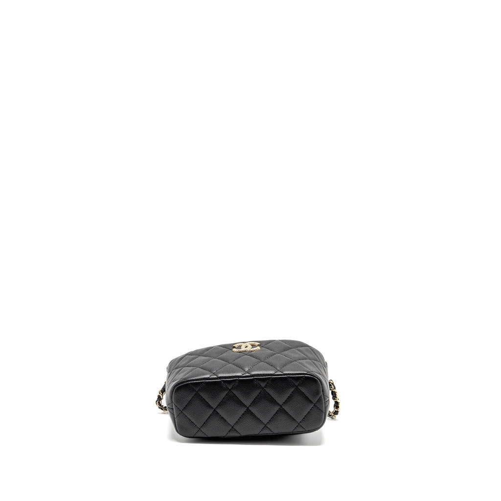 CHANEL 25C DETAIL CC LOGO QUILTED HOBO BAG CAVIAR BLACK LGHW (MICROCHIP)