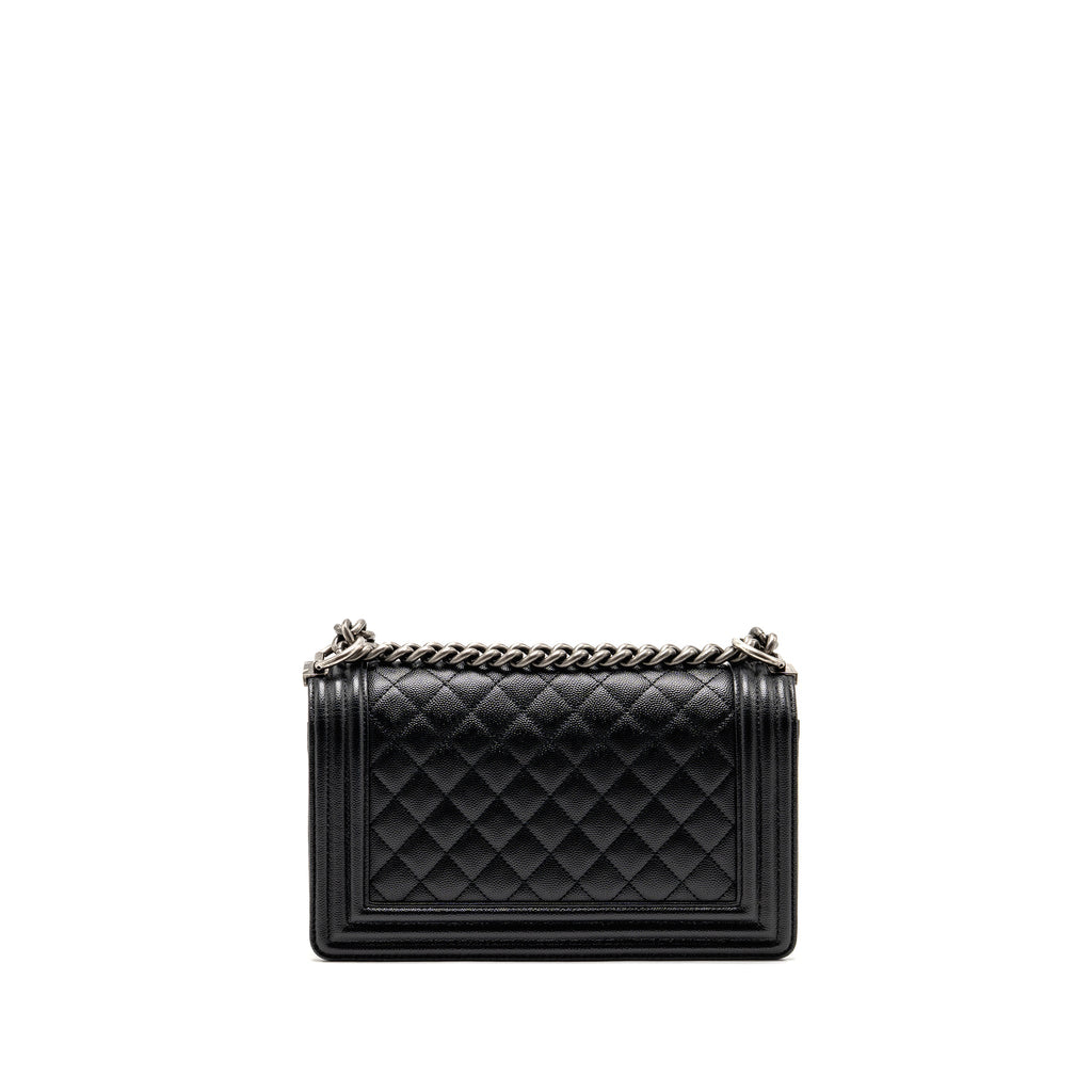 CHANEL MEDIUM BOY BAG CAVIAR BLACK SHW