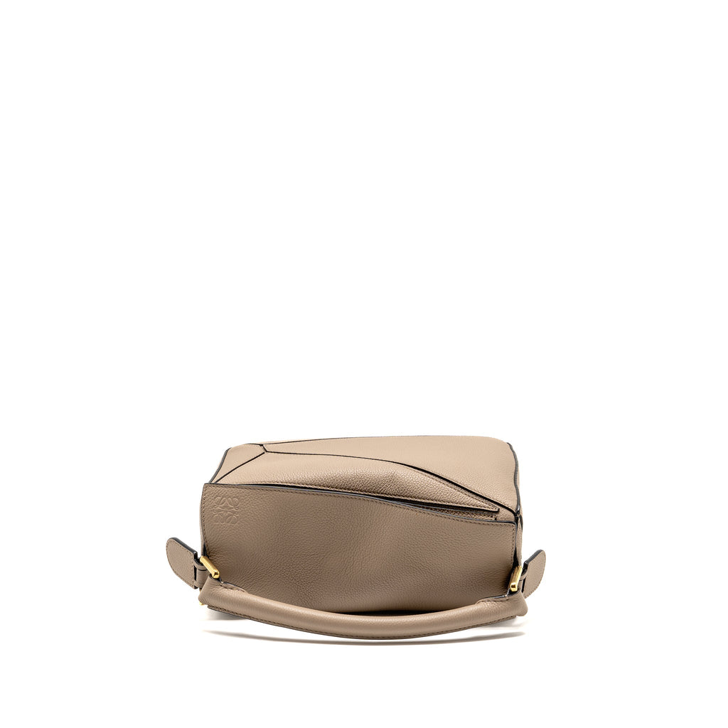 LOEWE SMALL PUZZLE BAG GRAINED CALFSKIN SAND GHW
