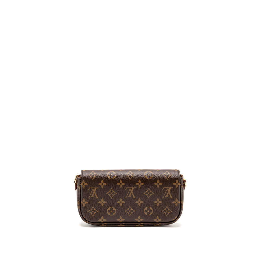 LOUIS VUITTON IVY WALLET ON CHAIN MONOGRAM CANVAS GHW