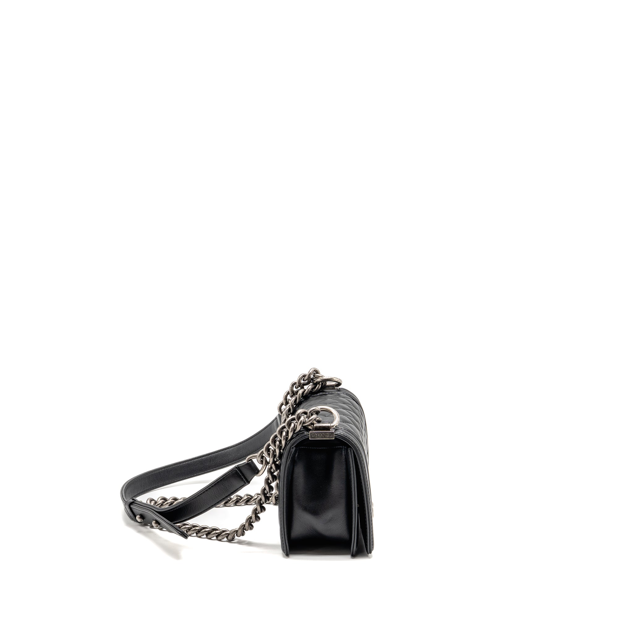 CHANEL SMALL BOY BAG CALFSKIN BLACK SHW