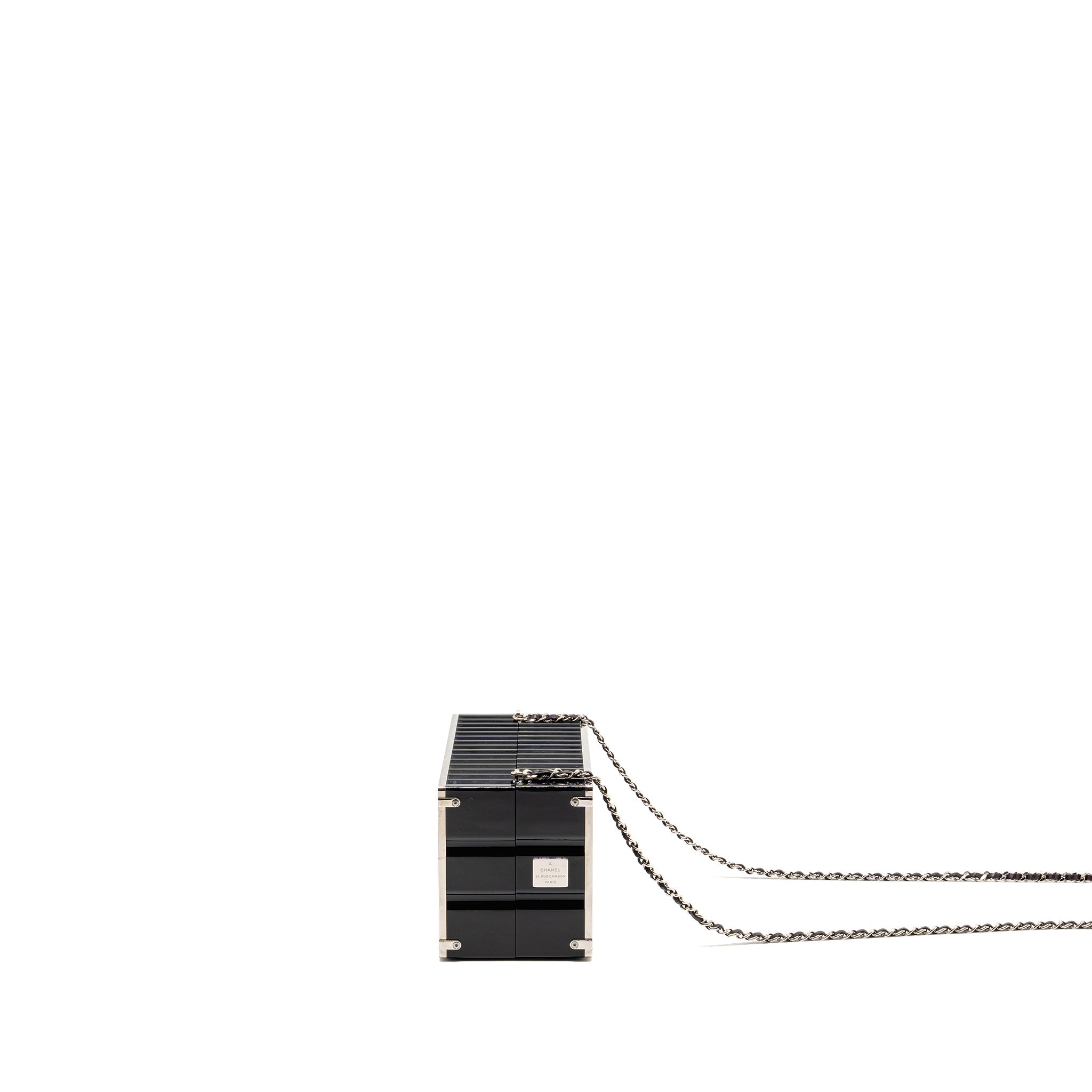 CHANEL 18A PARIS HAMBURG MINAUDIERE SHIPPING CONTAINER EVENING CLUTCH PLEXIGLASS/METAL BLACK SHW