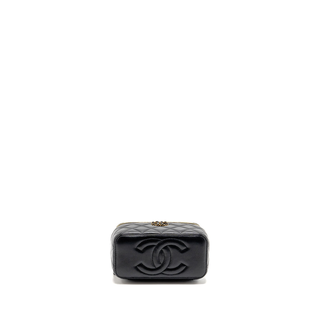 CHANEL LETTER TWIST TOP HANDLE LONG VANITY WITH CHAIN LAMBSKIN BLACK GHW (MICROCHIP)