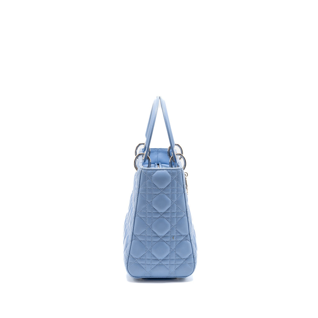 DIOR MEDIUM LADY DIOR LAMBSKIN LIGHT BLUE SHW