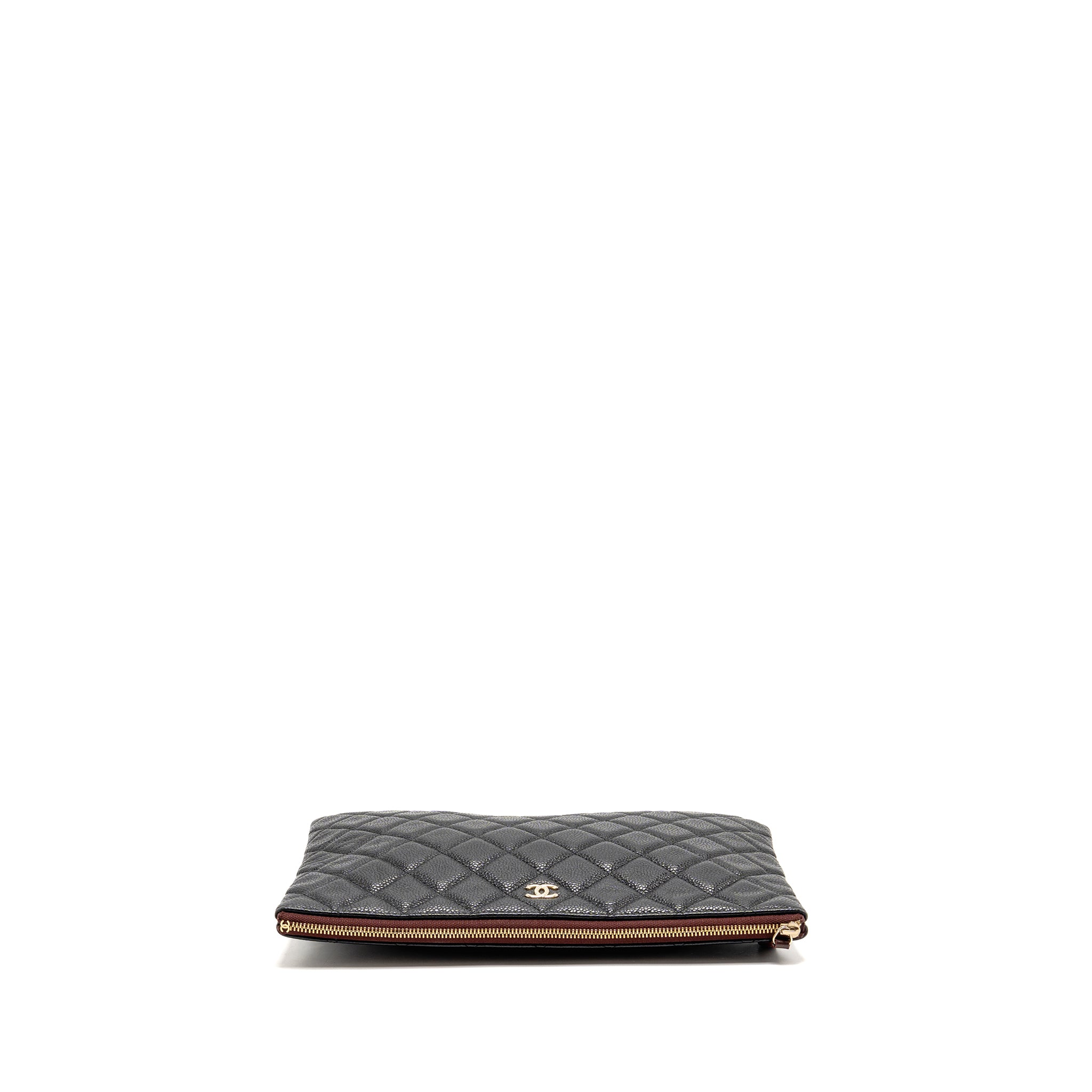 CHANEL CLASSIC ZIPPED POUCH CAVIAR BLACK LGHW