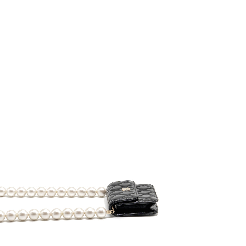 CHANEL CARD HOLDER WITH MAXI PEARLS CHAIN LAMBSKIN BLACK LGHW