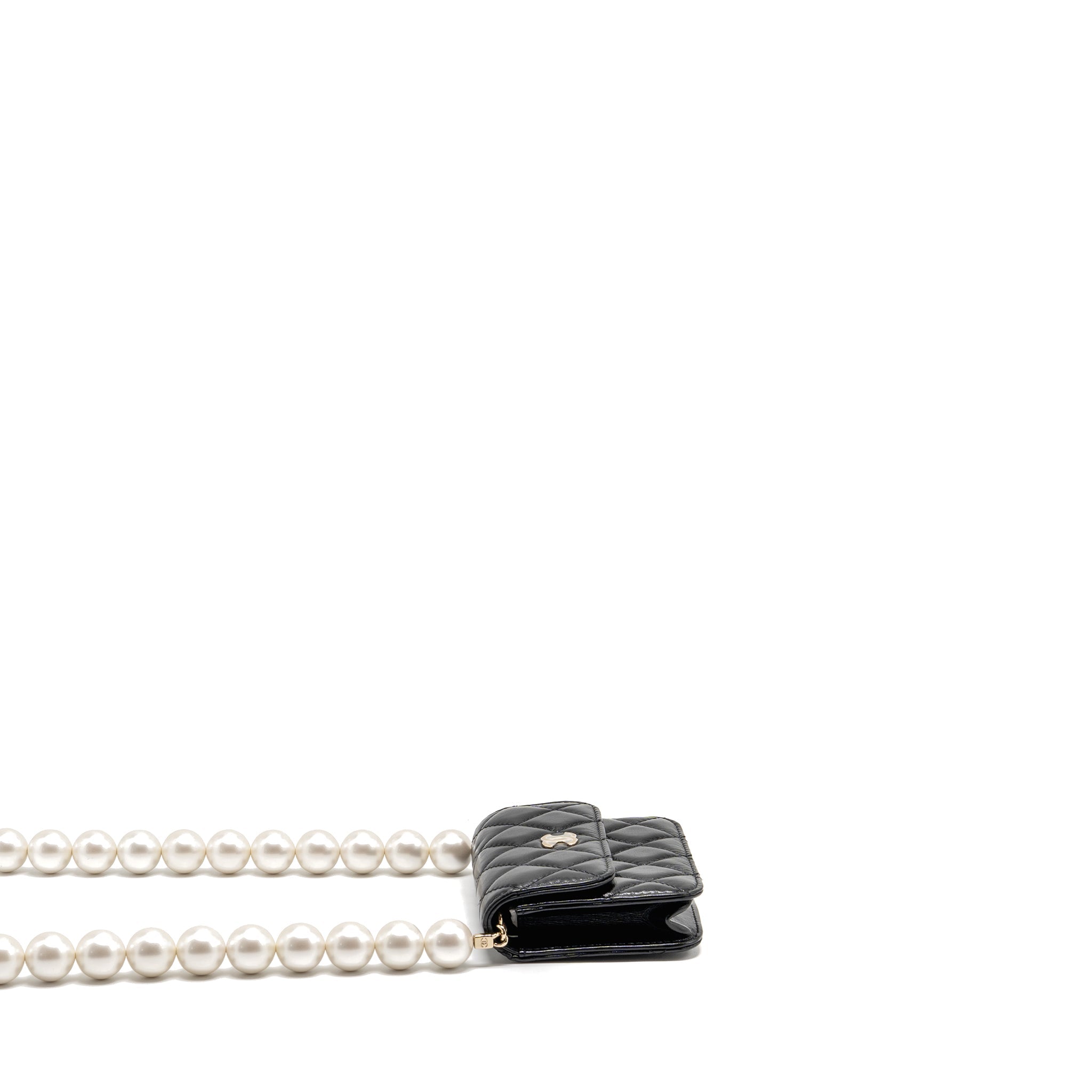 CHANEL CARD HOLDER WITH MAXI PEARLS CHAIN LAMBSKIN BLACK LGHW