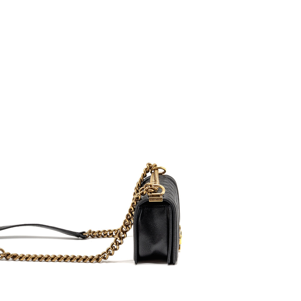CHANEL SMALL BOY BAG GRAINED CALFSKIN BLACK GHW