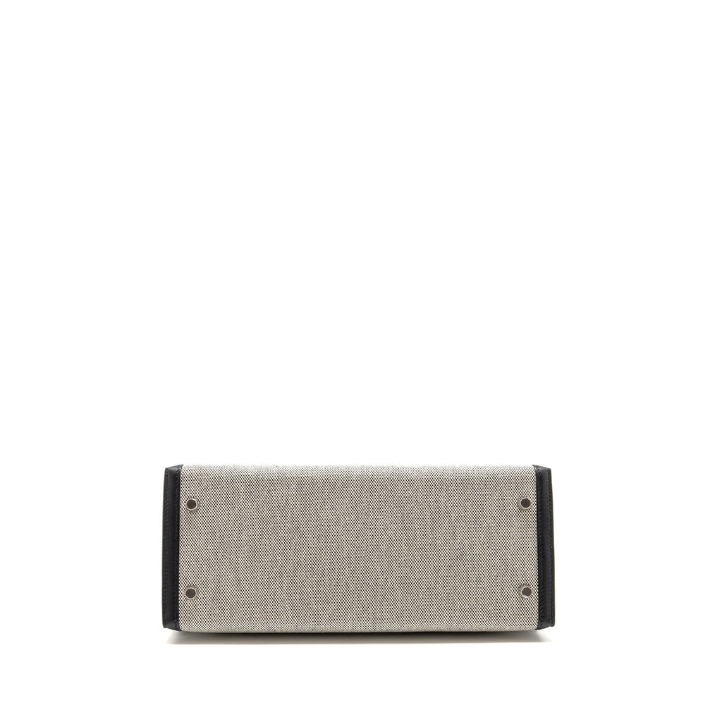 HERMES KELLY 28 SELLIER TOILE H / SWIFT ECRU - BLACK / BLACK SHW