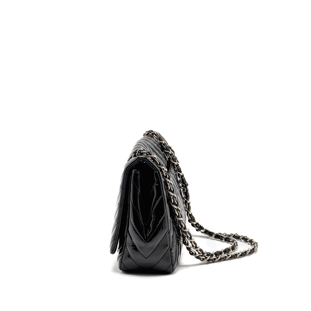 CHANEL CHEVRON JUMBO SINGLE FLAP BAG PATENT BLACK SHW