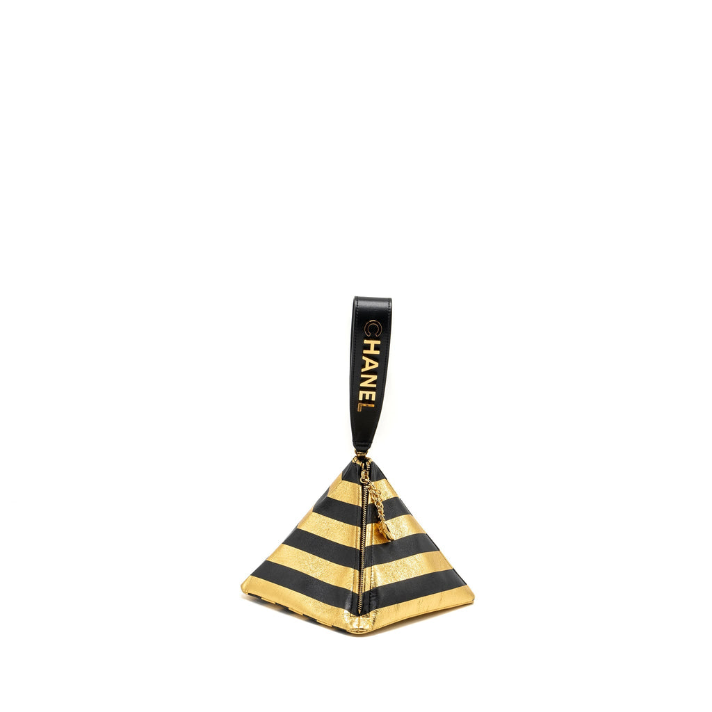 CHANEL 19A CC KHEOPS MISCELLANEOUS PYRAMID CLUTCH LAMBSKIN/METALLIC GOLD/ BLACK GHW