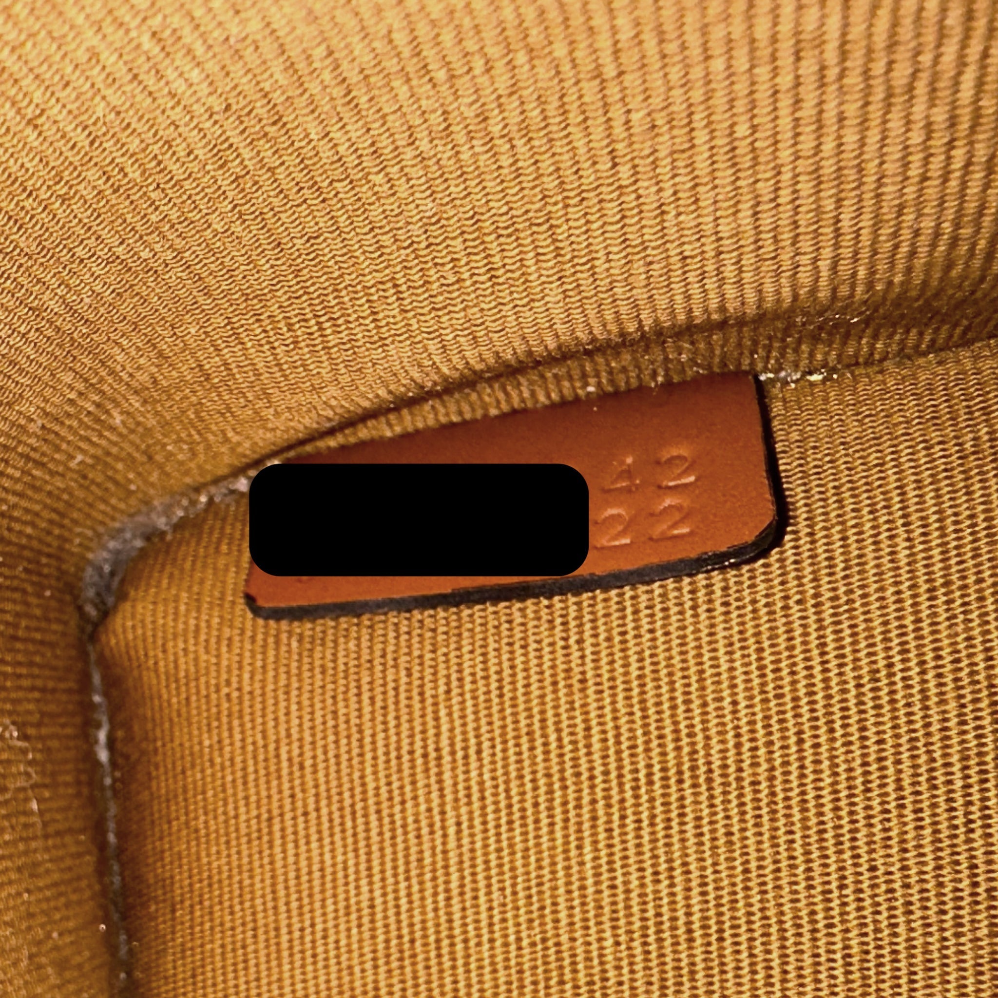CELINE MINI VERTICAL CABAN TRIOMPHE CANVAS/CALFSKIN GHW