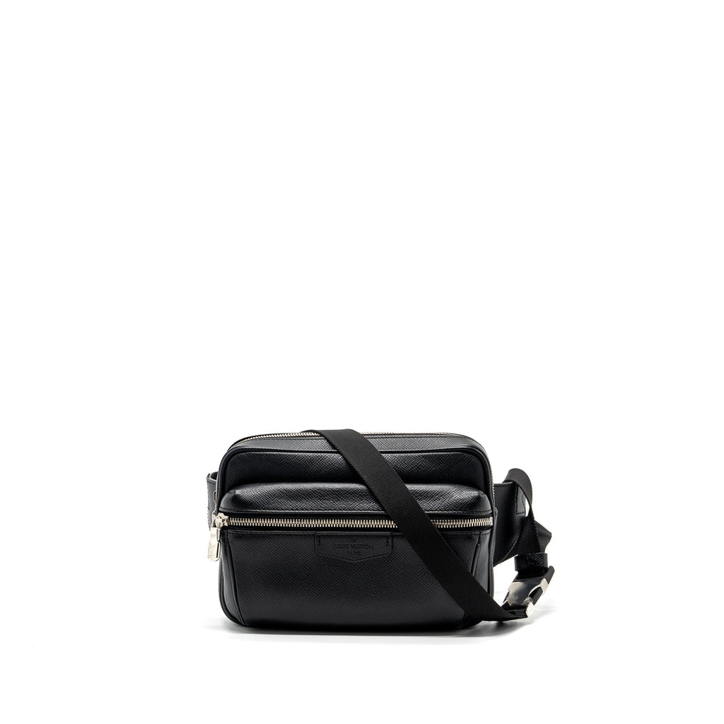 LOUIS VUITTON TAIGA BUM BAG OUTDOOR LEATHER BLACK SHW