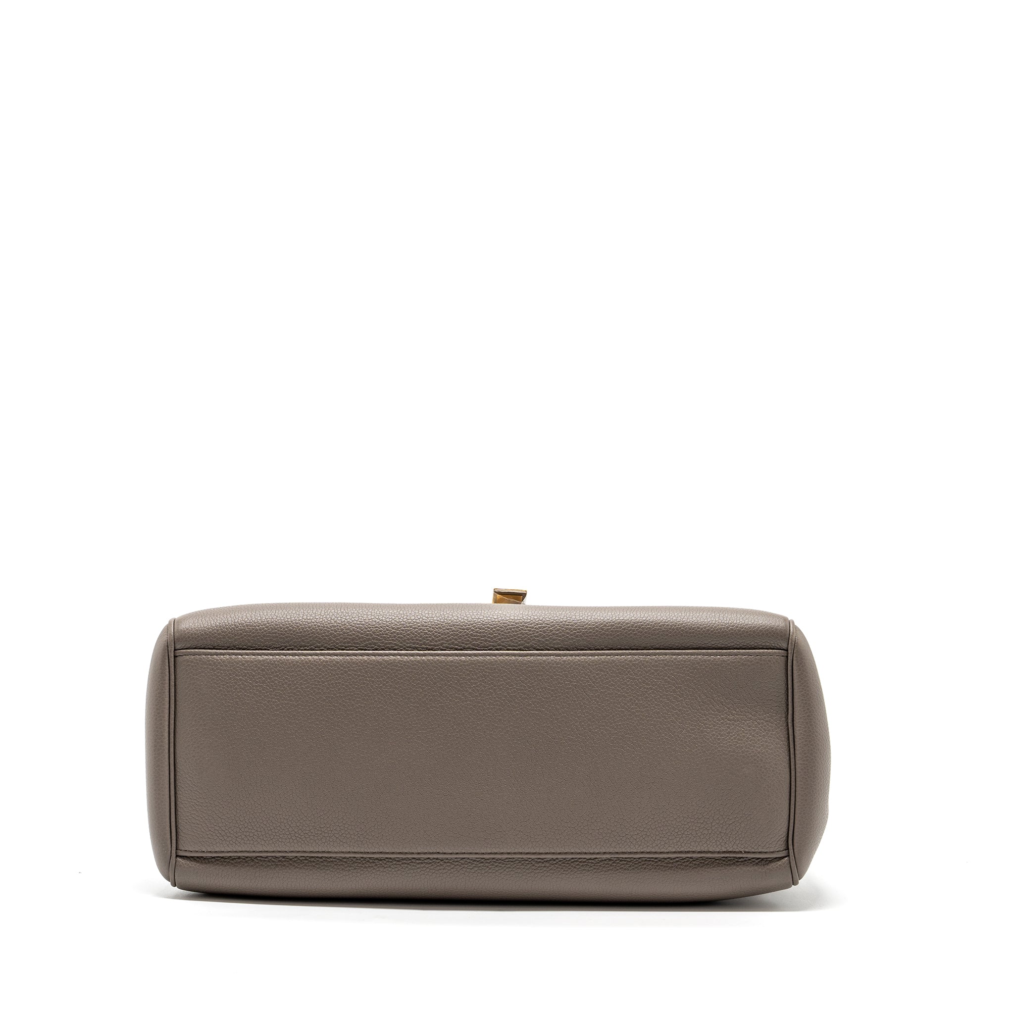 CELINE MEDIUM SOFT 16 BAG GRAINED CALFSKIN GREY GHW