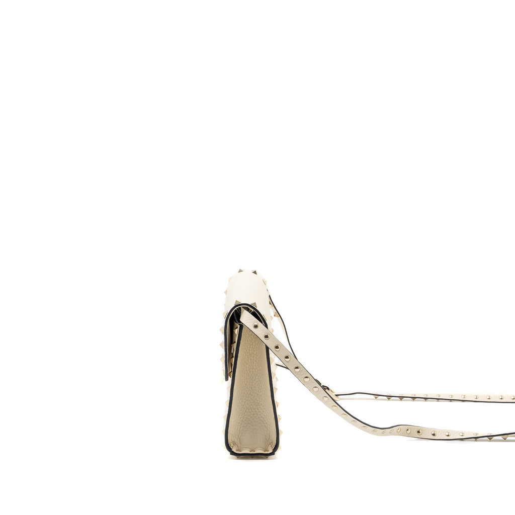 VALENTINO SMALL ROCKSTUD CROSSBODY BAG GRAINED CALFSKIN LIGHT IVORY LGHW