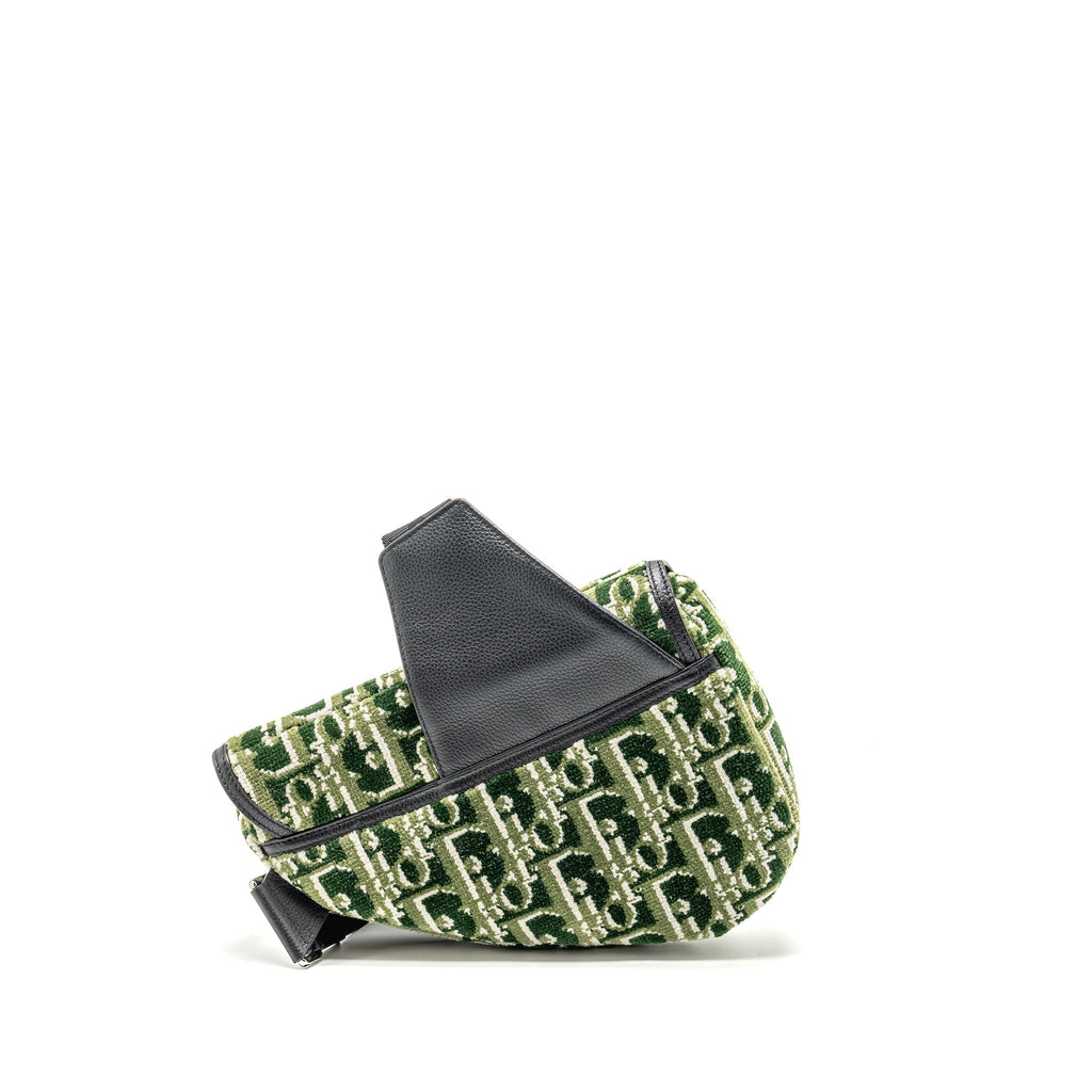 DIOR MEN’S SADDLE BAG FABRIC DIOR OBLIQUE GREEN SHW